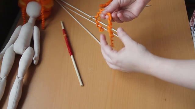 Как сделать кудри и локоны для куклы из шерсти для валяния.