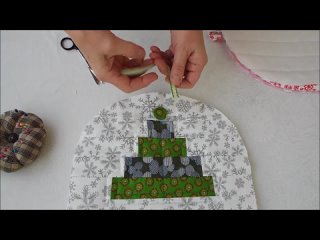 Идеи новогодних подарков из остатков тканей. Грелка на чайник 2 варианта. patchwork for beginners