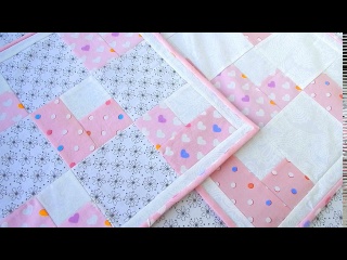 Идея подарка на 8 марта. Лоскутные подушки с сердечками на молнии и с карманом.