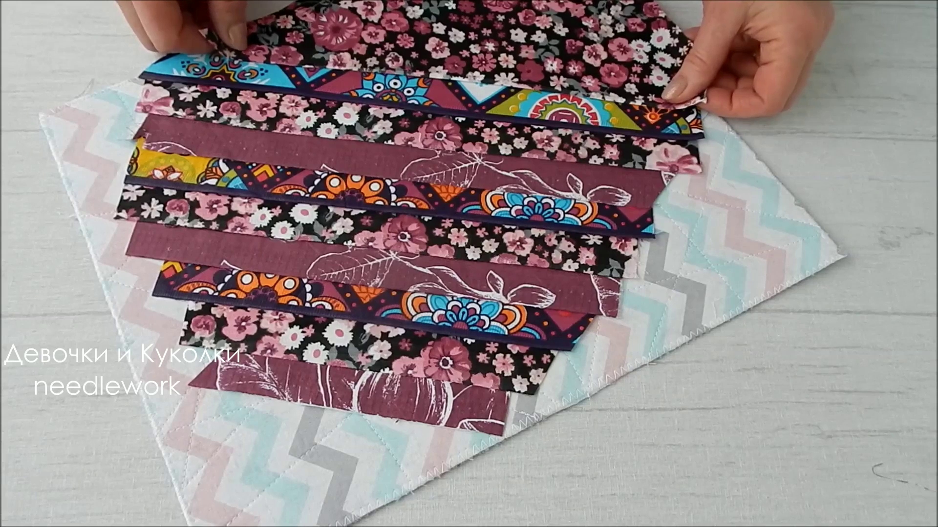 Нужная вещичка в каждый дом, а рукодельнице точно надо. Чехол для ножниц
