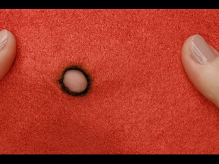 Дырка на пальто? Штопаю незаметно за 15 минут &mdash; в ателье берут 1500₽!