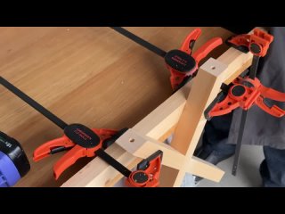 Стильная табуретка или элегантный стульчик