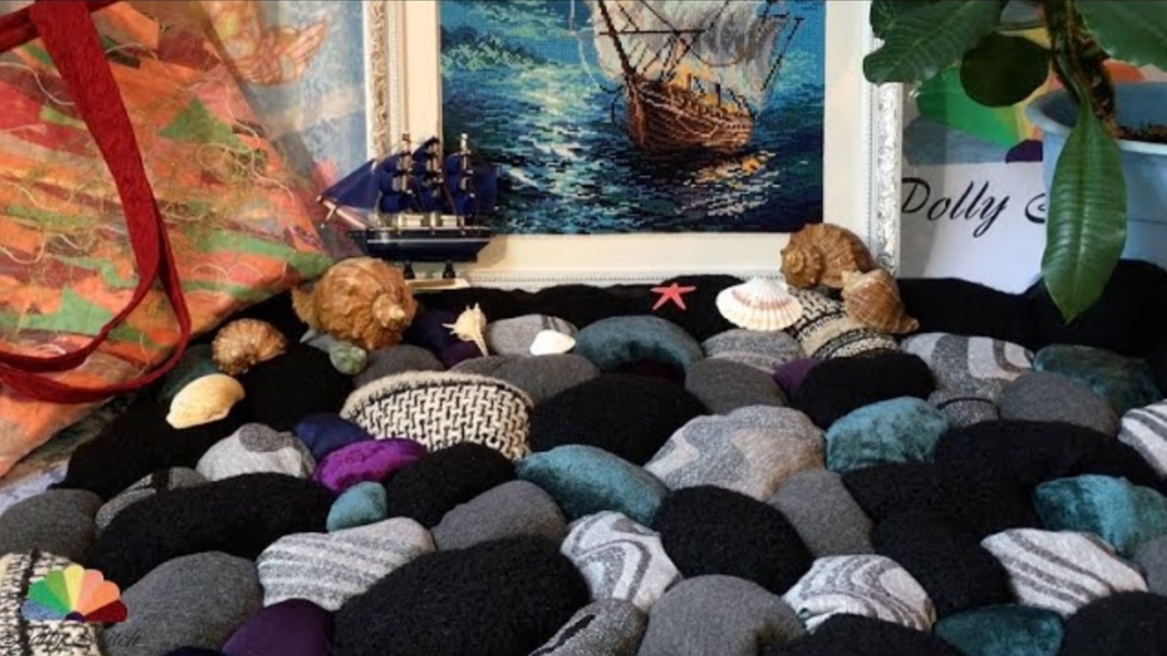 Коврик из пальто и старой одежды DIY. Мастер-класс. Rug from old clothes "Sea pebbles".