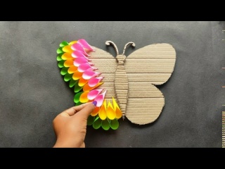 Идея украшения стен бабочками из картона и бумаги