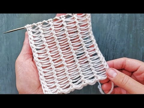 Оригинальный узор со спущенными петлями для вязания топа, джемпера