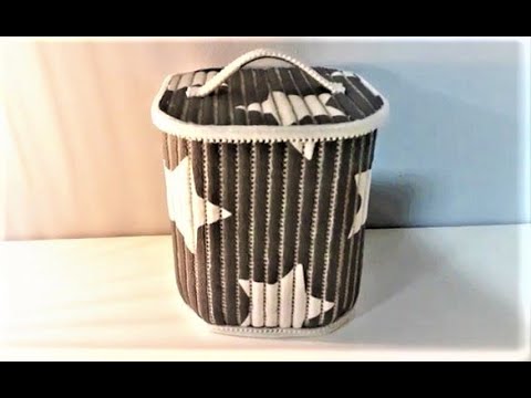 КОРЗИНКА с Крышкой из Пятилитровой БУТЫЛКИ и КОВРИКА для ванной