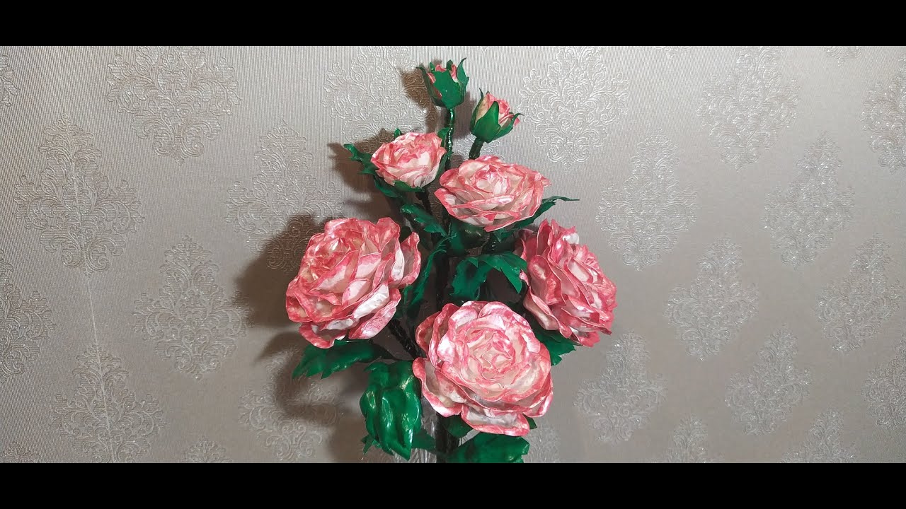 Мастер класс. Веточка розы из пластиковых бутылок.
